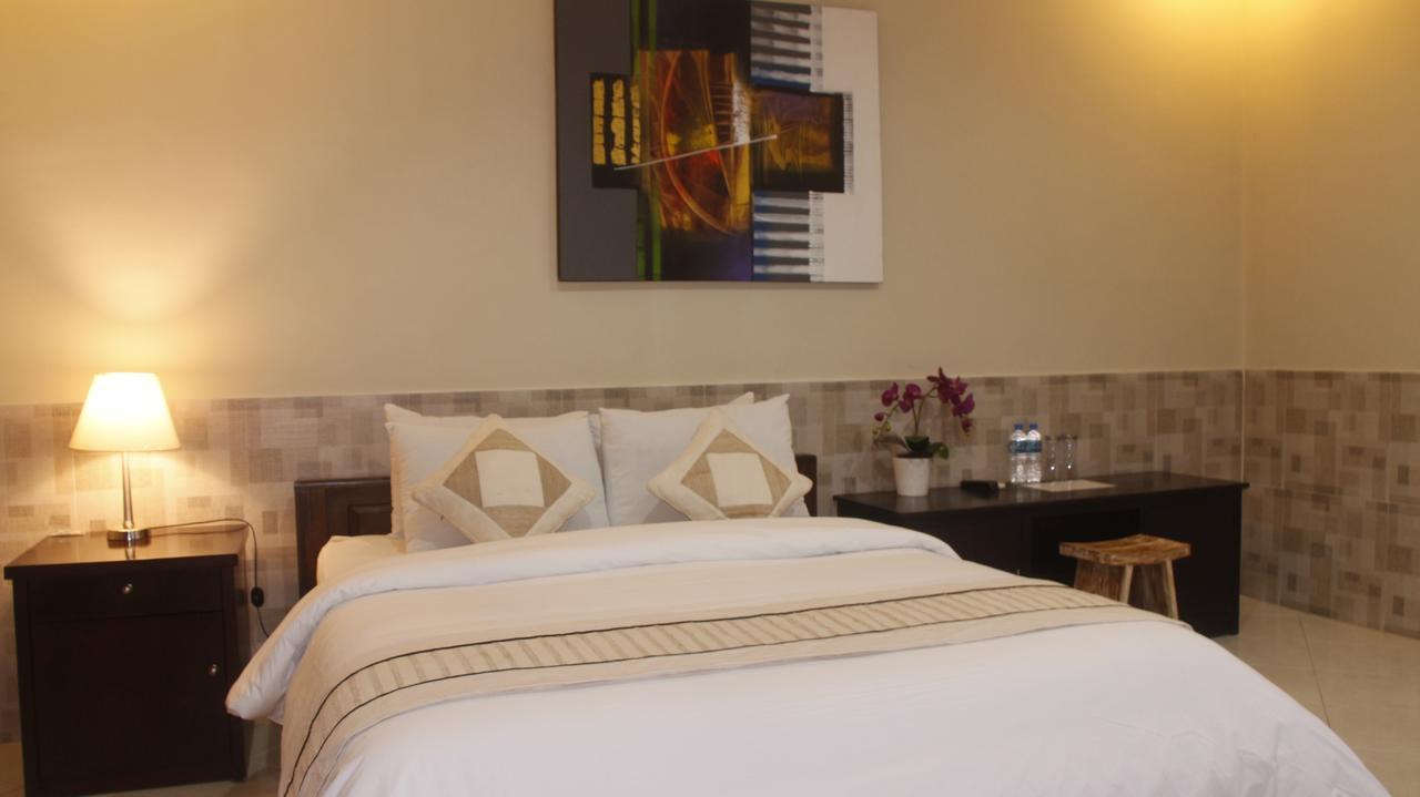 Jonsen Homestay Canggu Buitenkant foto
